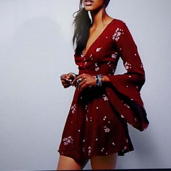 Free People Jasmine  Embroidered Dress size 6 - Picture 9 of 12